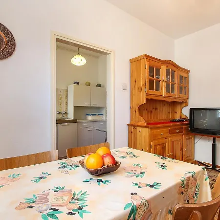 Apartment Radmila *